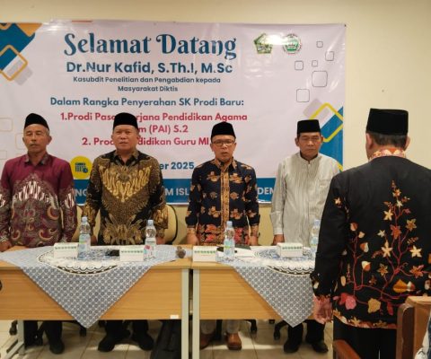 Penyerahan SK Baru